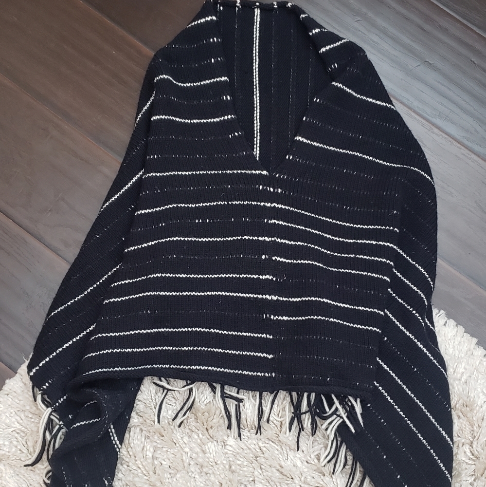 Chaiken Poncho